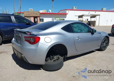 2017 Subaru Brz Premium из США, поврежденный, VIN JF1ZCAB15H9604568